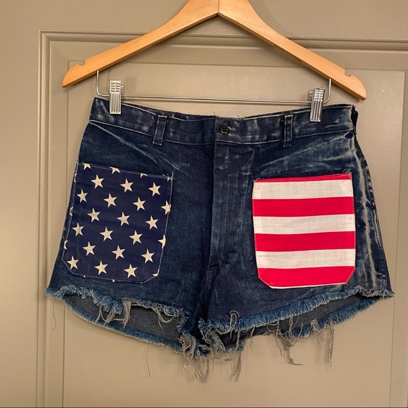 Urban Outfitters Pants - Urban outfitters USA Flag Jean shorts. High waist, cut offs